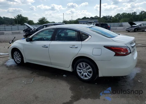 2015 Nissan Altima 2.5 z USA, uszkodzony, nr VIN 1N4AL3AP4FC453804